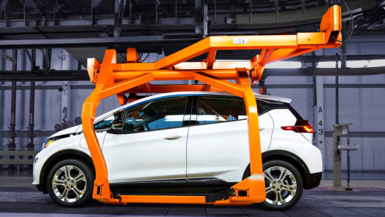 General Motors to Invest 4 Billion in U.S. Factories